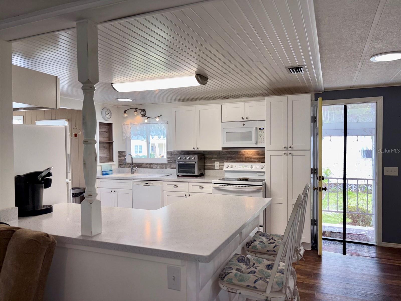 VENICE ISLE - Residential