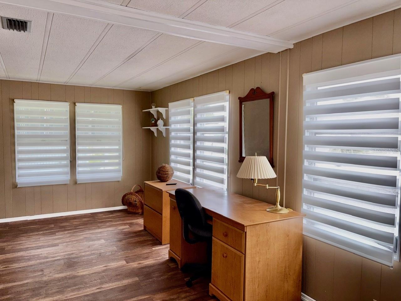 VENICE ISLE - Residential