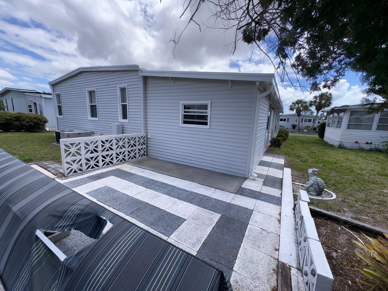 VENICE ISLE - Residential