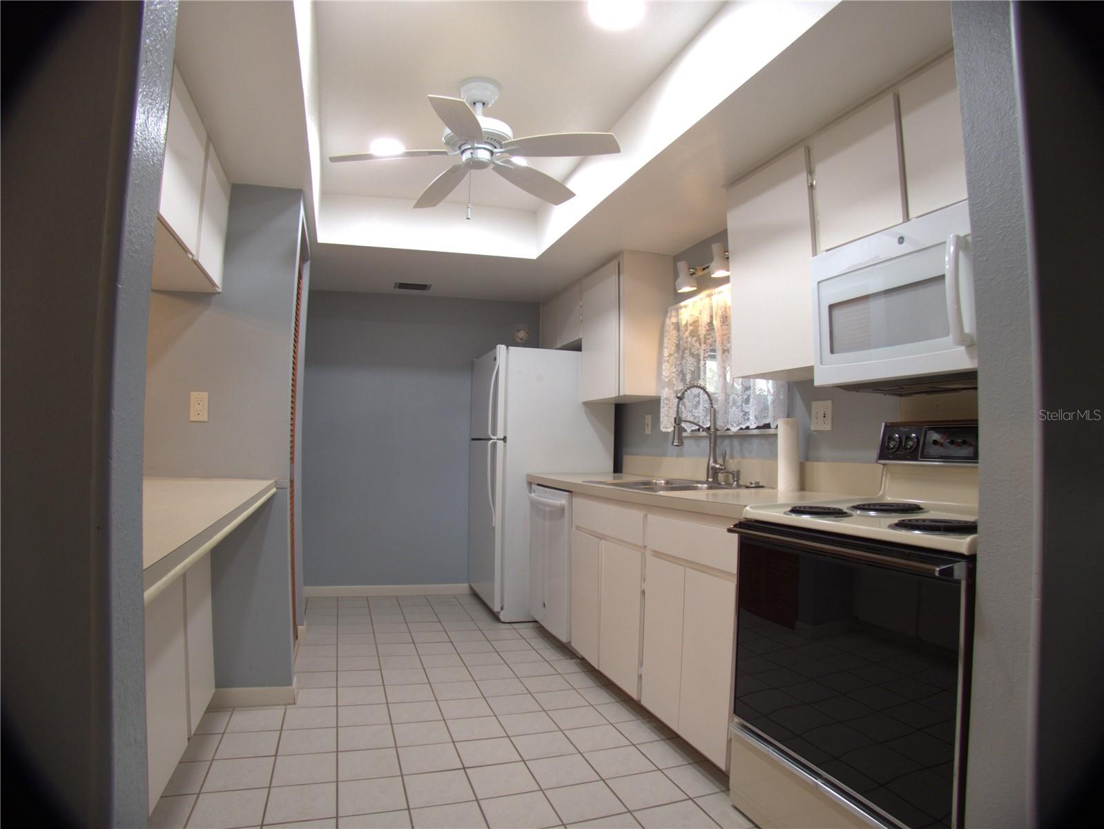 MEADOWOOD CONDO VILLAGE - Residential