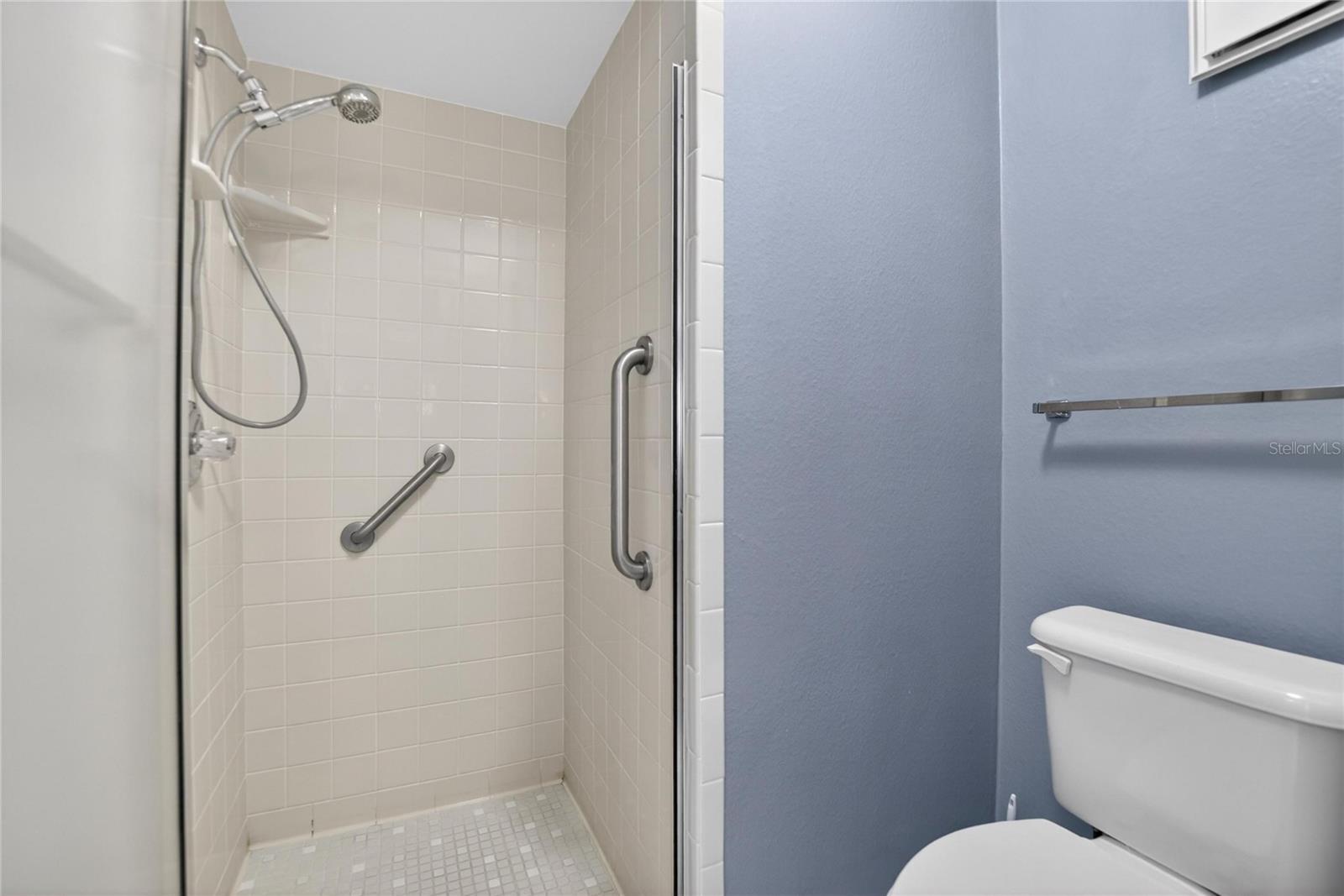 MEADOWOOD CONDO VILLAGE - Residential