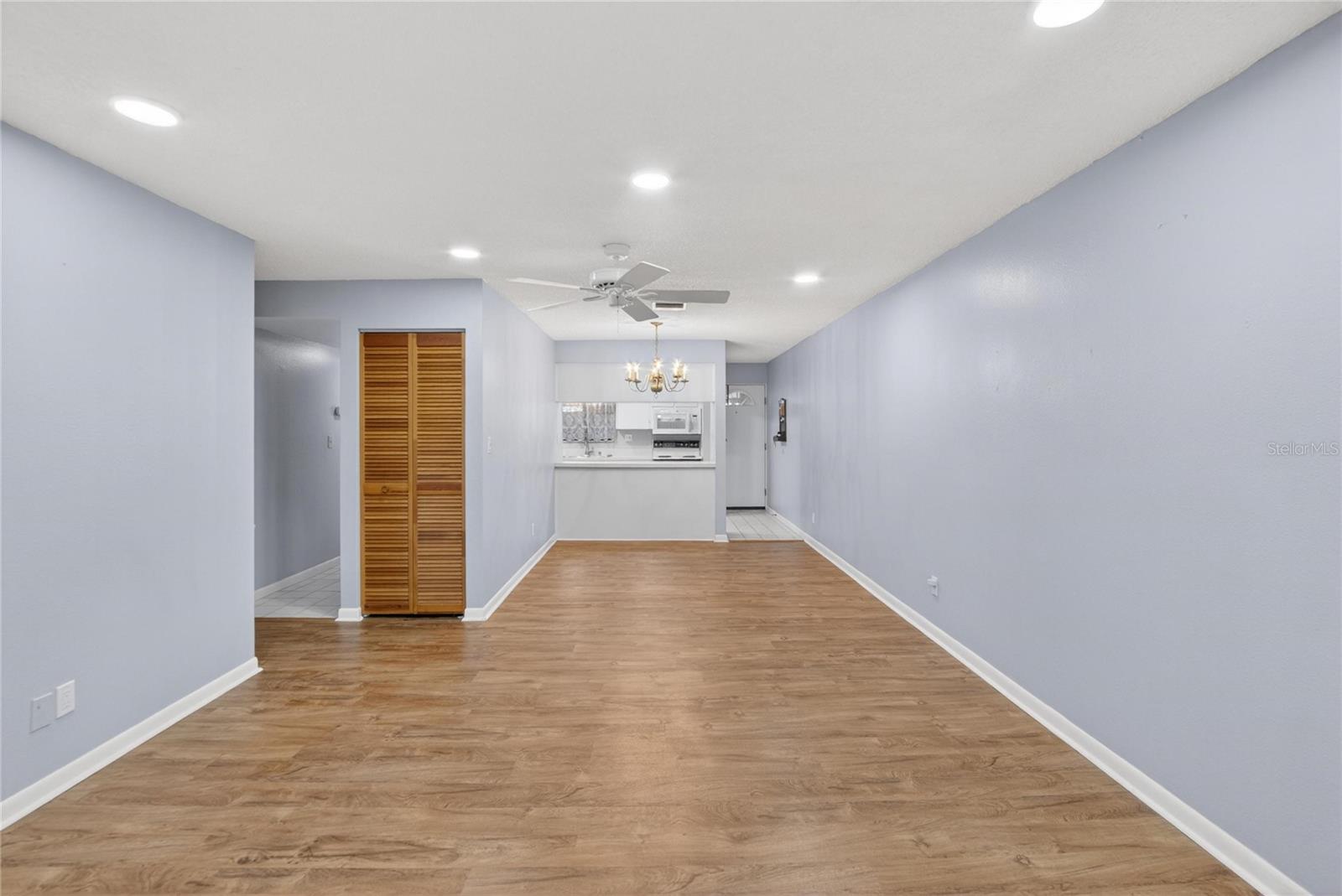 MEADOWOOD CONDO VILLAGE - Residential