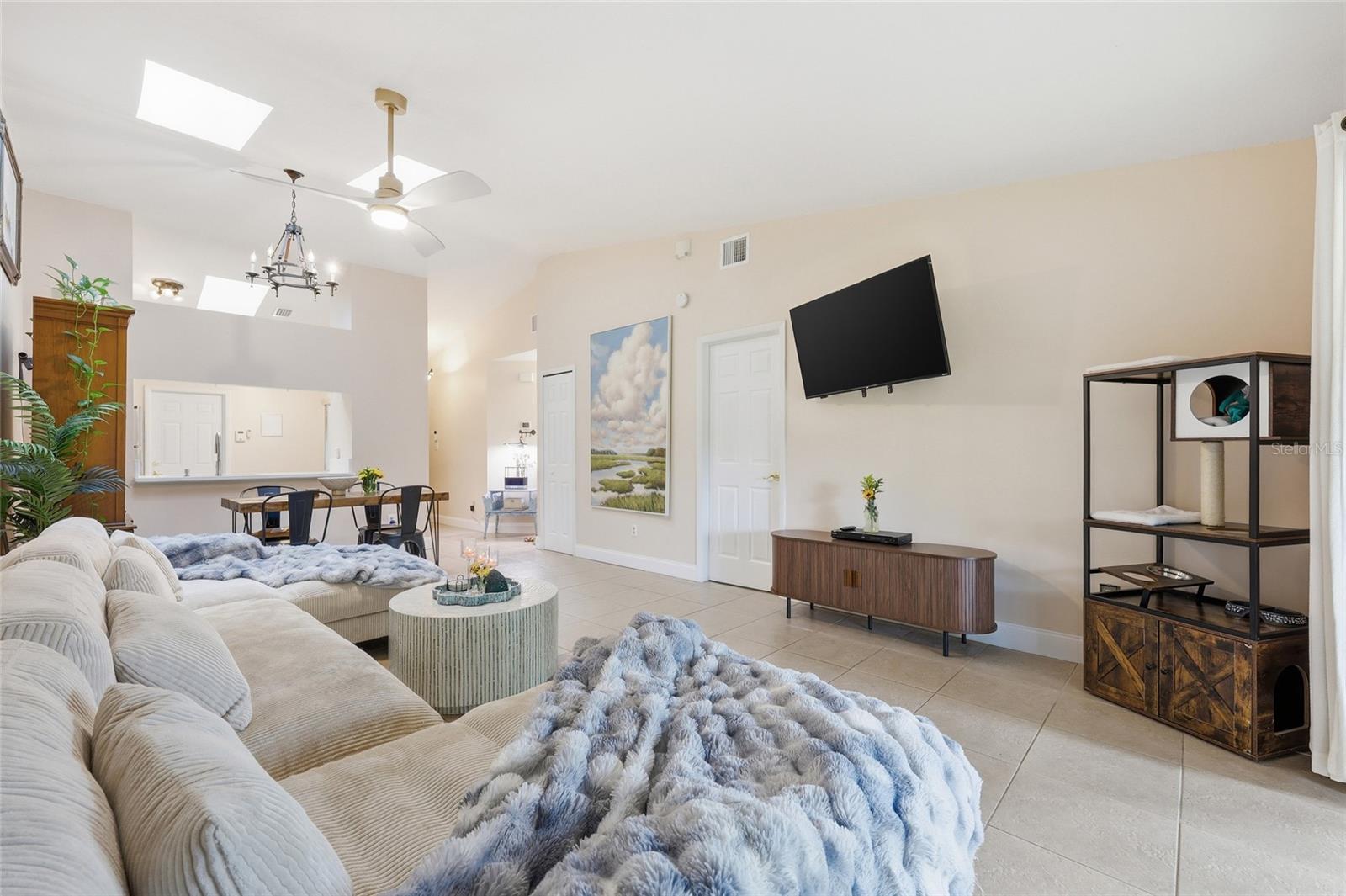 MEADOW RIDGE - Residential