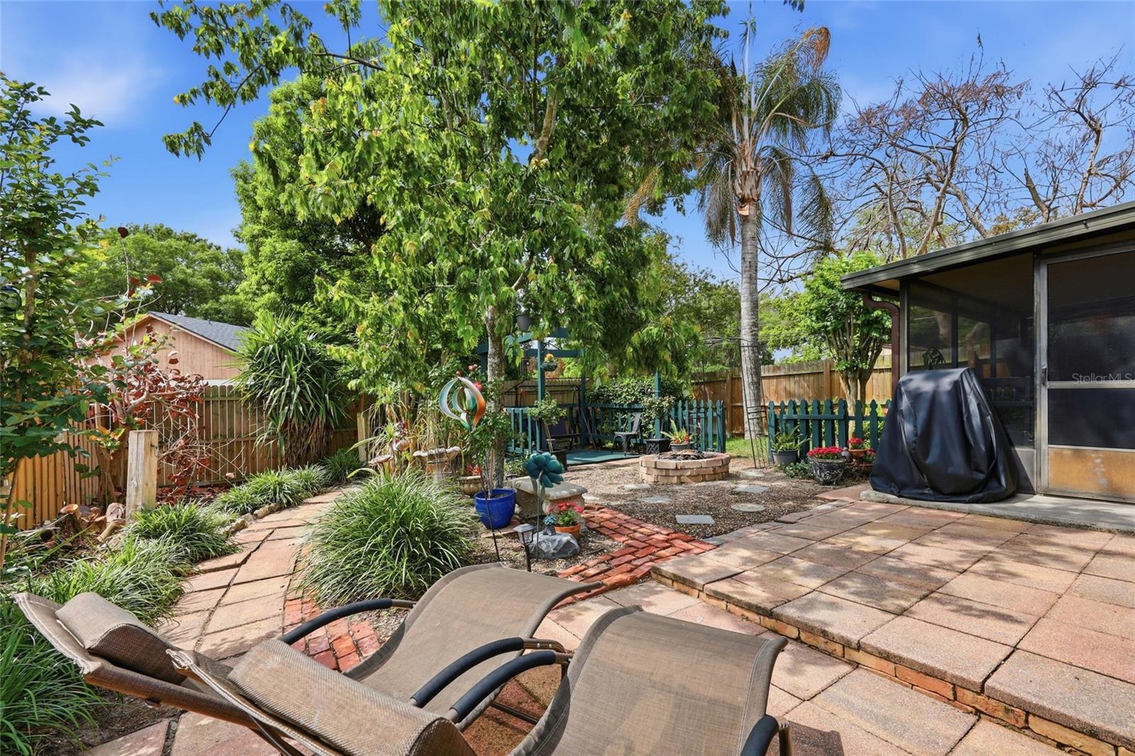 MEADOW RIDGE - Residential