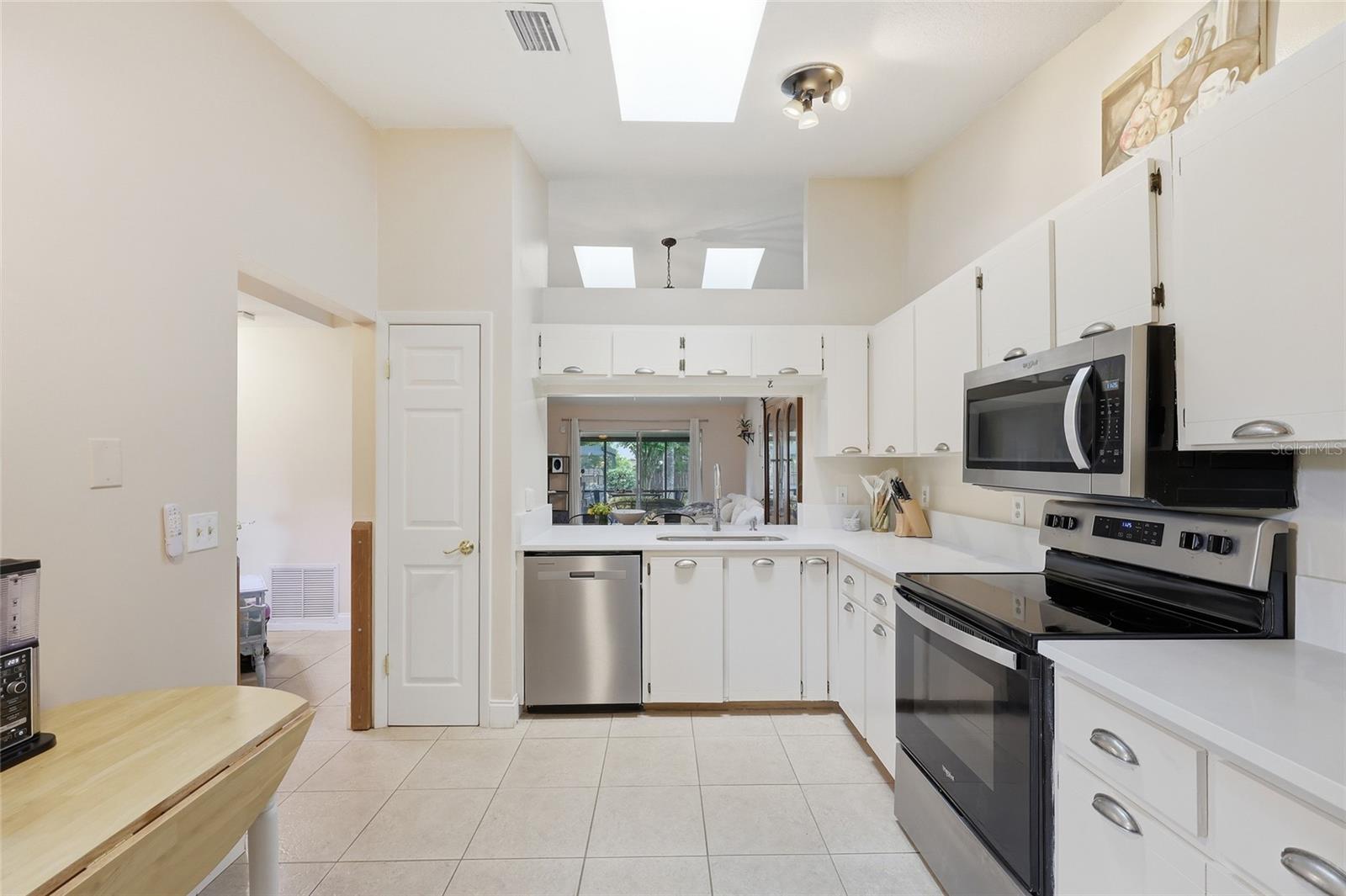 MEADOW RIDGE - Residential