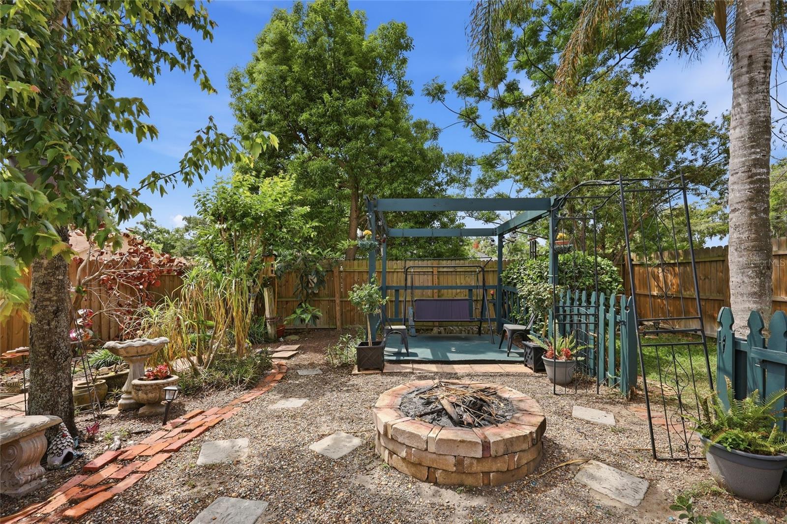 MEADOW RIDGE - Residential