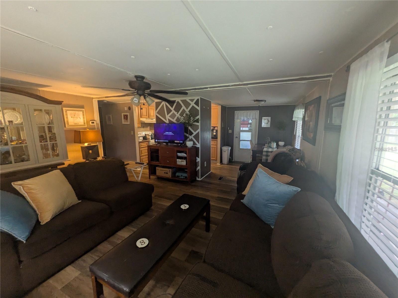 PARKWOOD ACRES - Residential