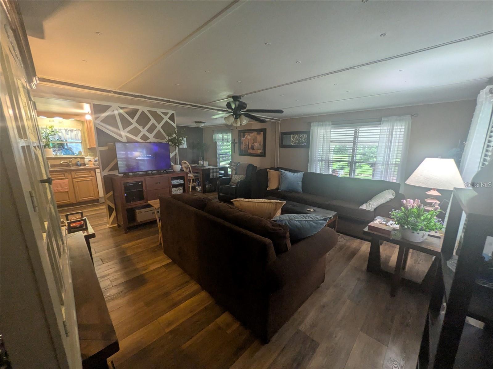 PARKWOOD ACRES - Residential