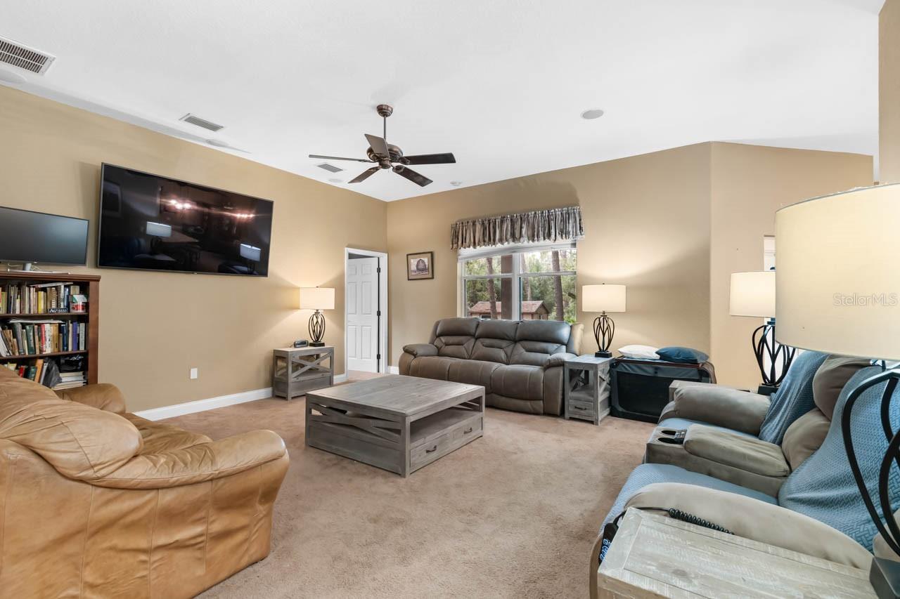 ZZZ/UNPLATTED - Residential