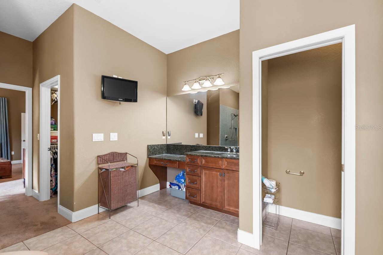 ZZZ/UNPLATTED - Residential