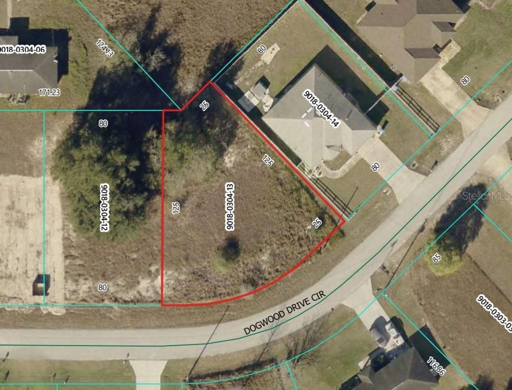 Photo of Dogwood Dr Circle, Ocala, FL 34472 (MLS # S5140553)