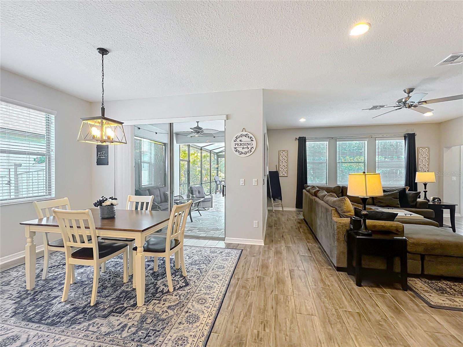 HIDEAWAY COVE AT OVIEDO PH 3 - Residential