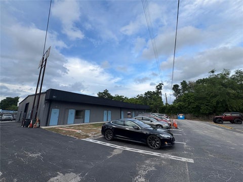 Photo of 541 N Us Highway 17 92, Longwood, FL 32750 (MLS # O6449111)