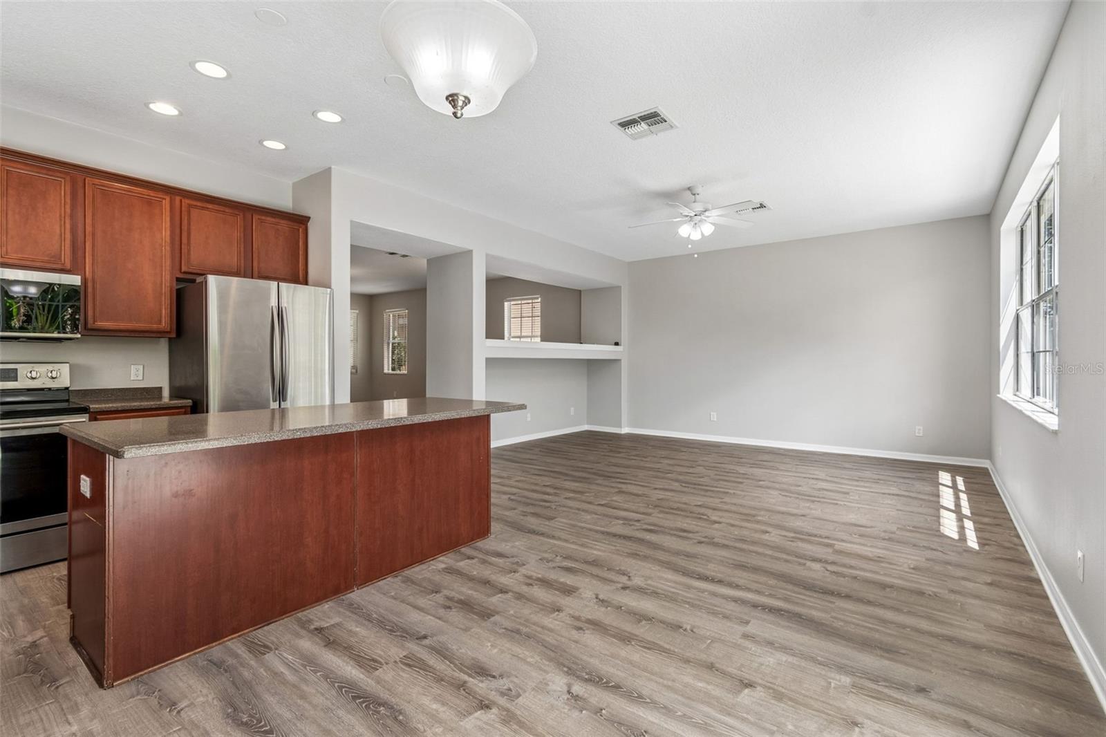 BALLANTRAE VILLAGES 3A & 3B - Residential