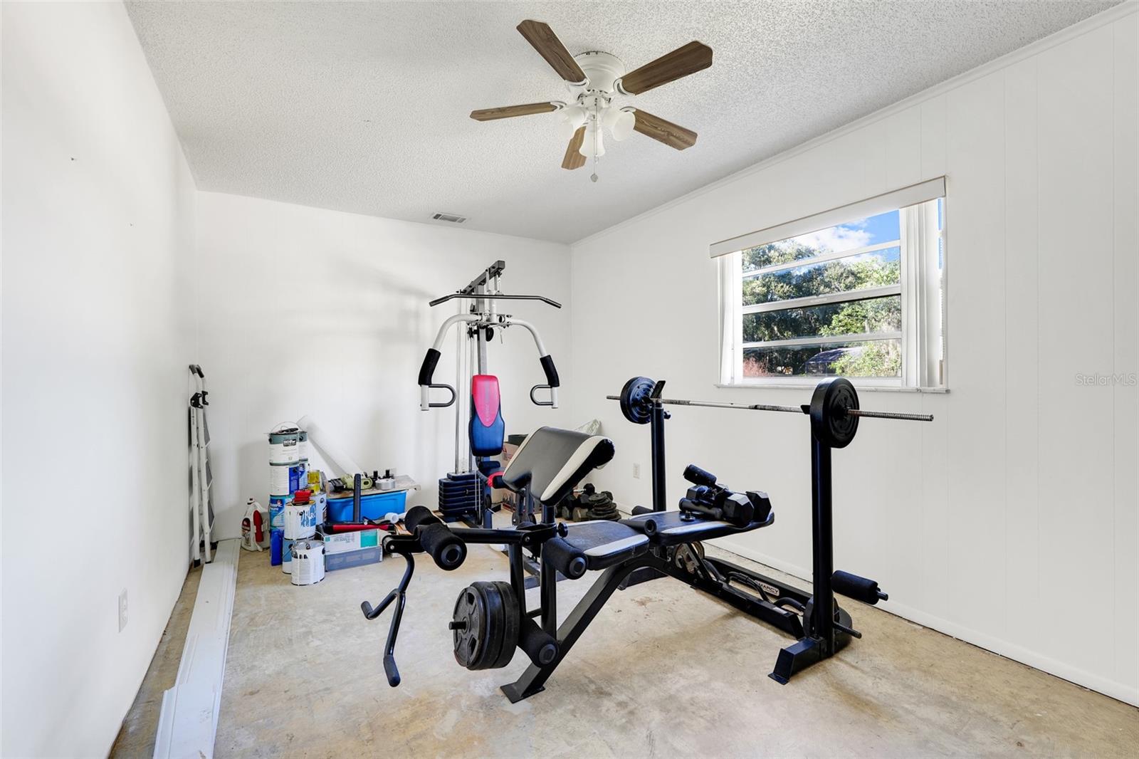 GROVELAND GARDEN PARK - Residential