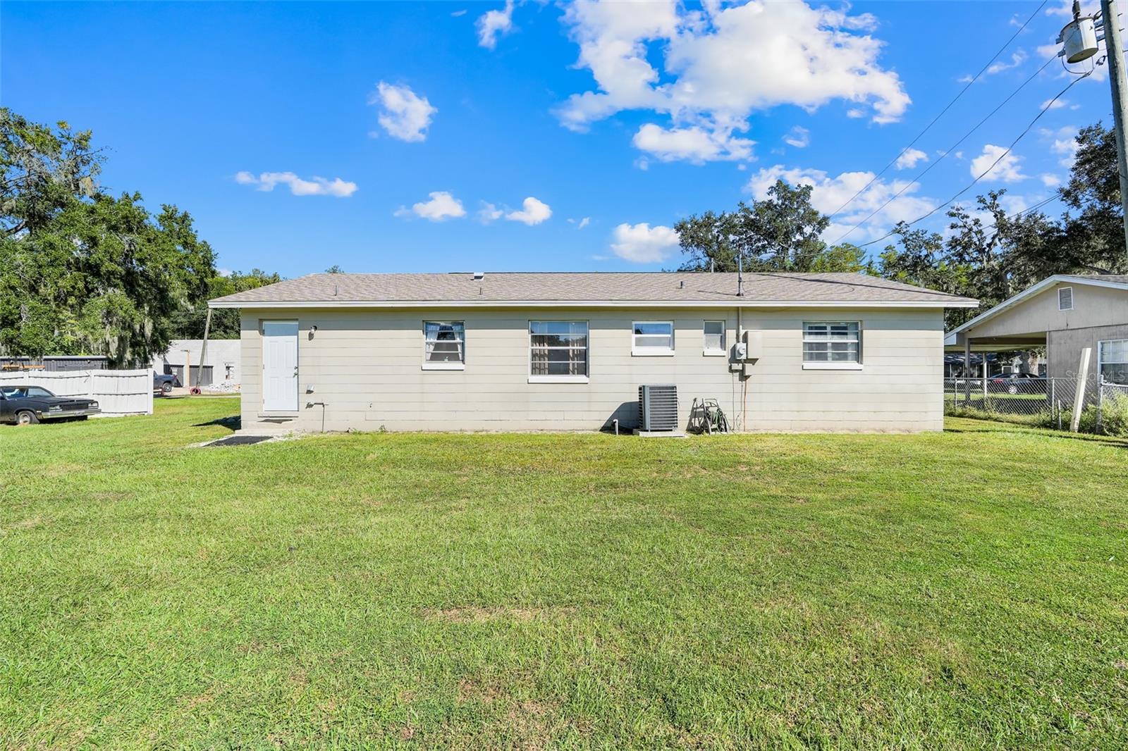 GROVELAND GARDEN PARK - Residential