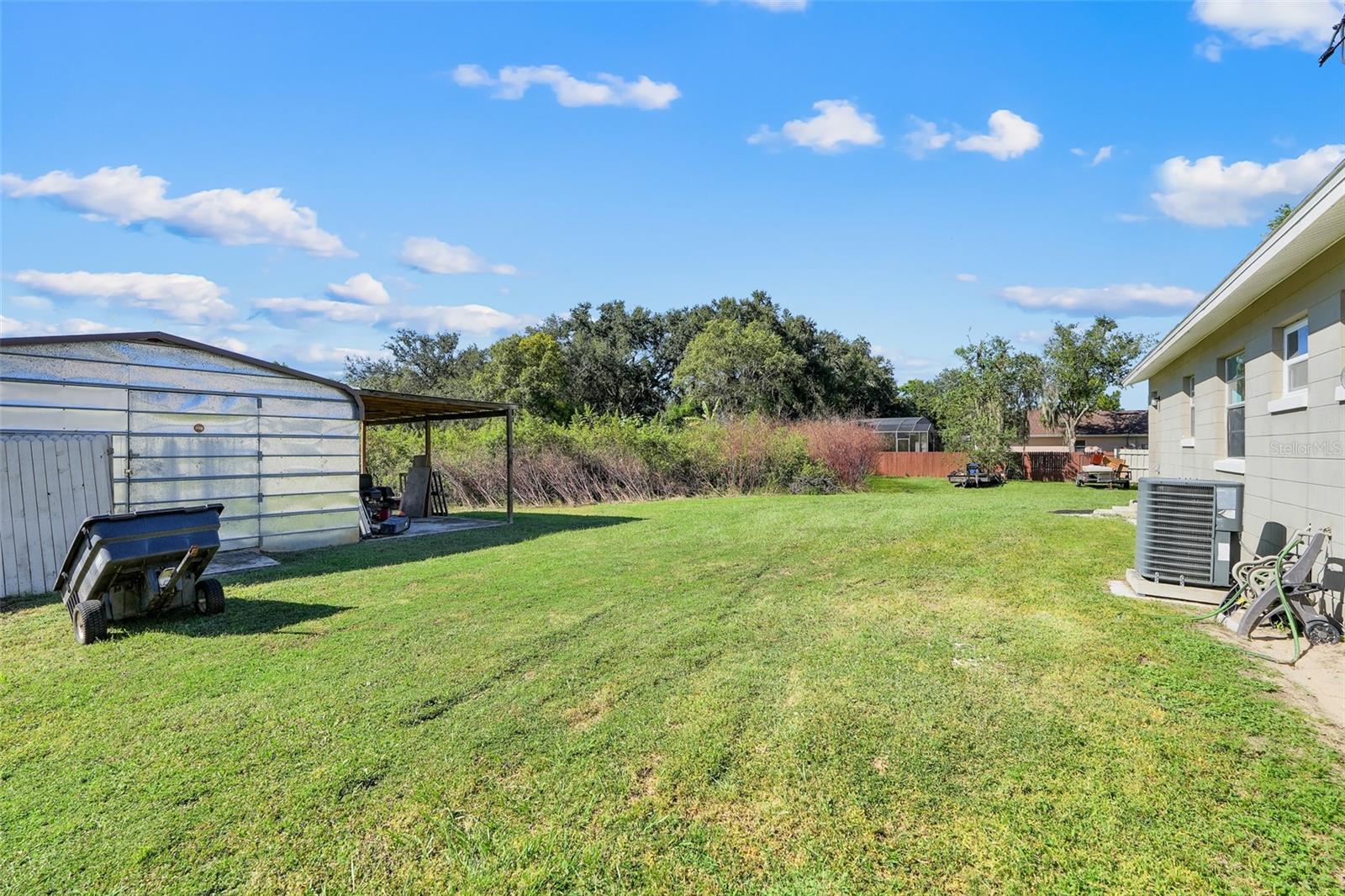GROVELAND GARDEN PARK - Residential
