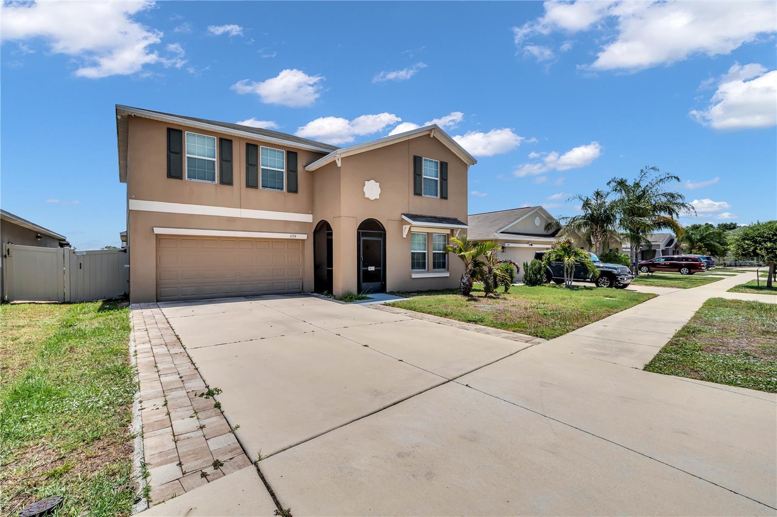 1739 BROAD WINGED HAWK DRIVE