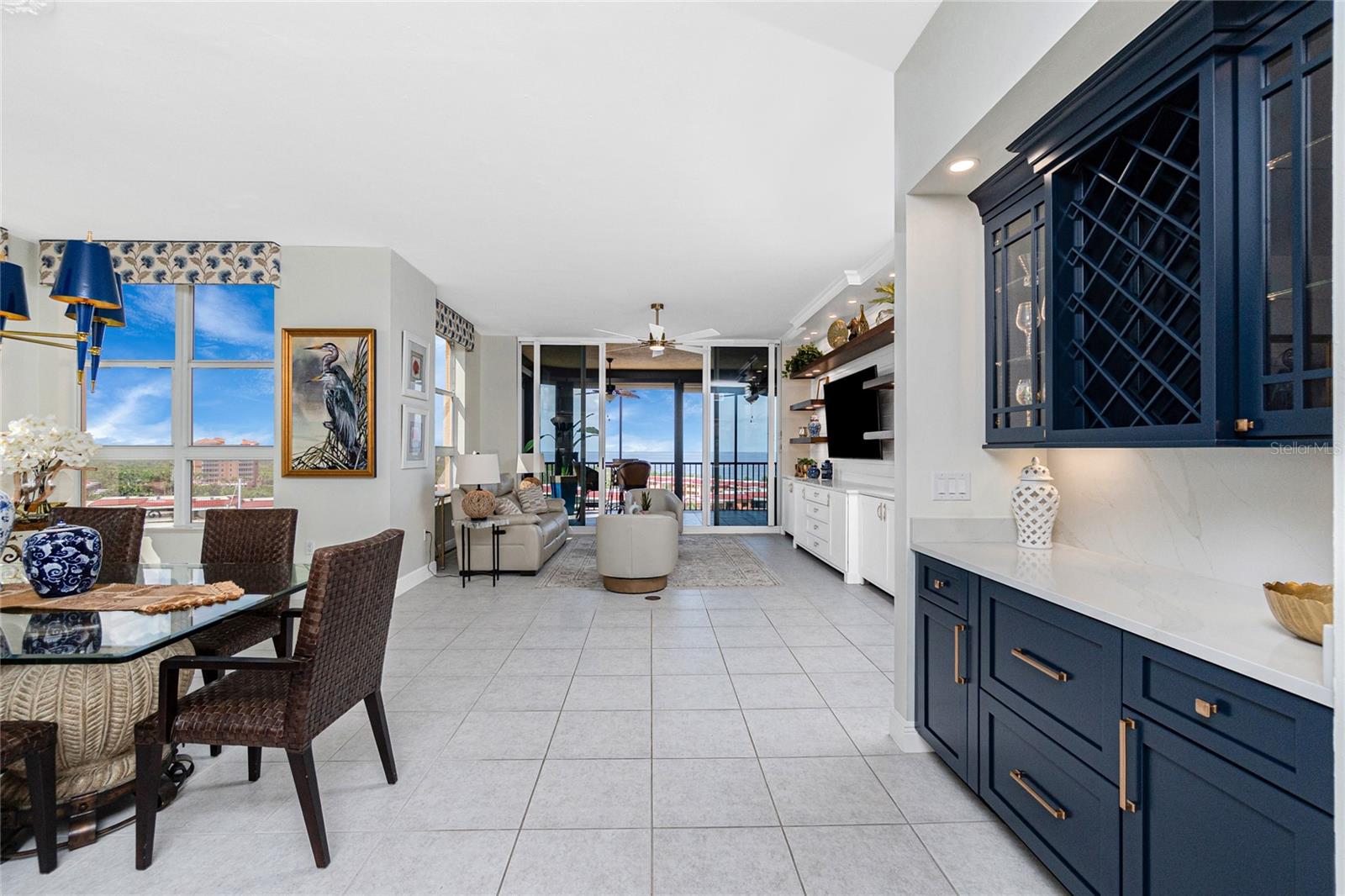 GRANDE ISLE TOWERS I - Residential Lease