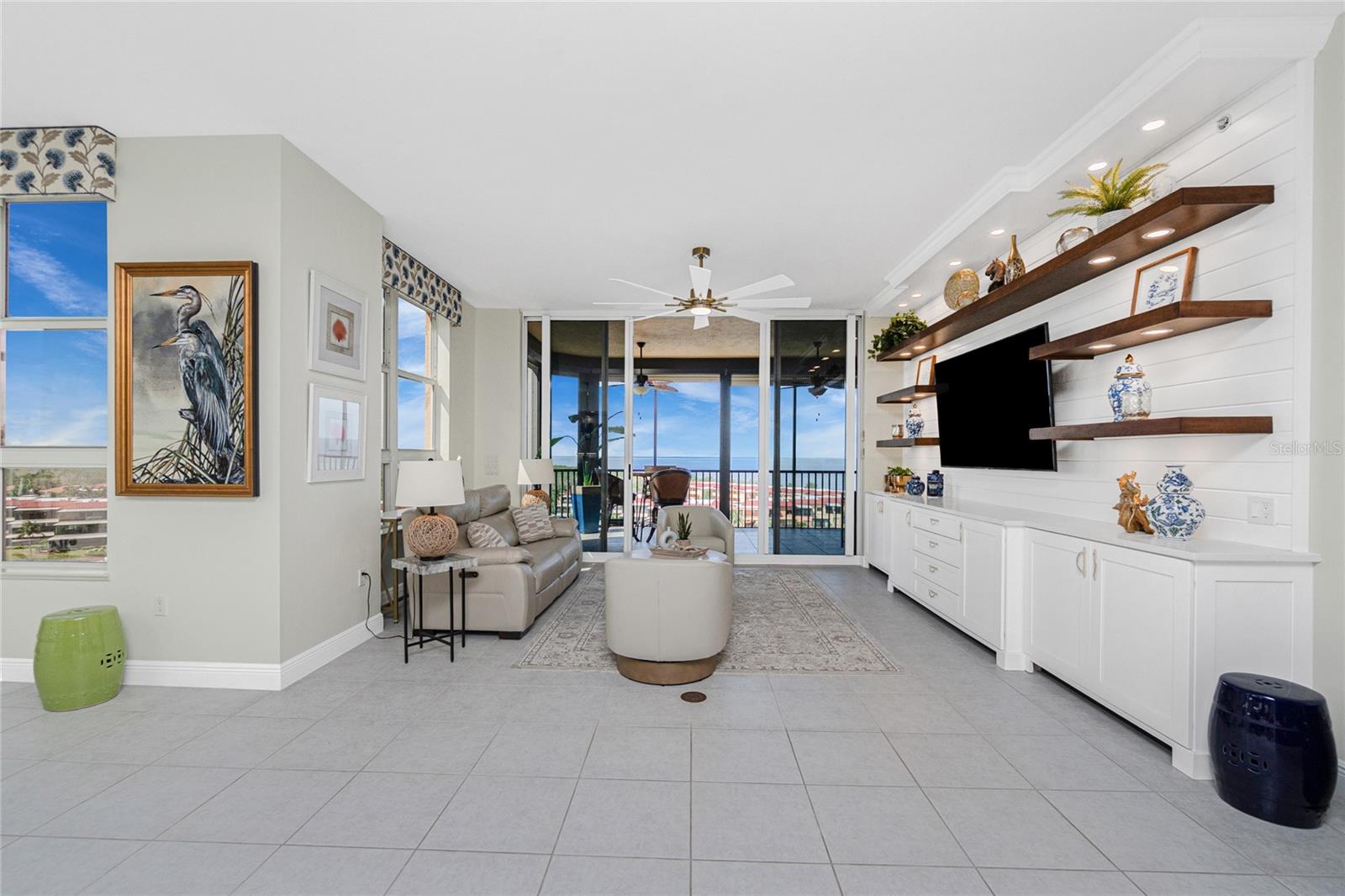 GRANDE ISLE TOWERS I - Residential Lease