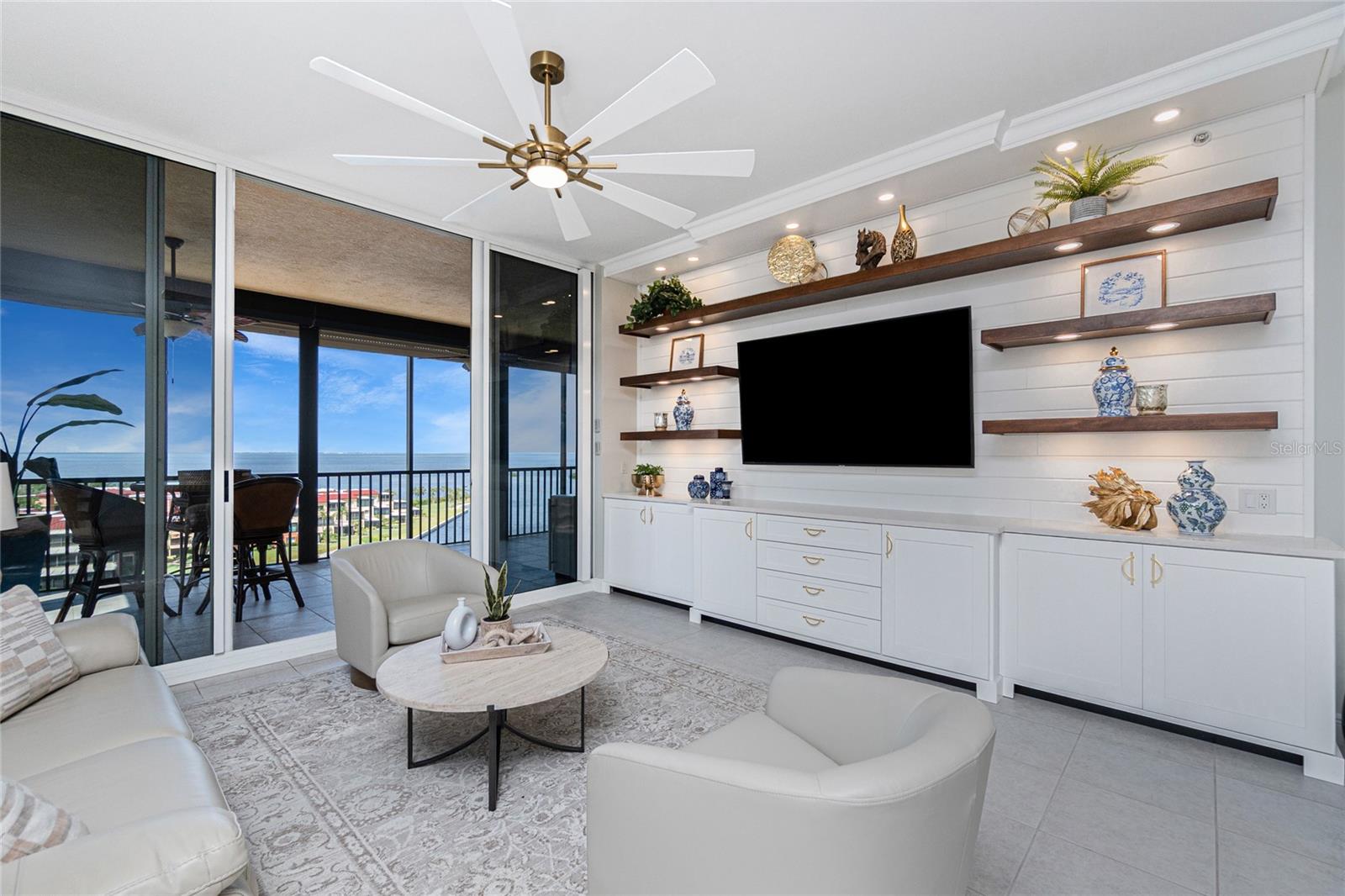 GRANDE ISLE TOWERS I - Residential Lease