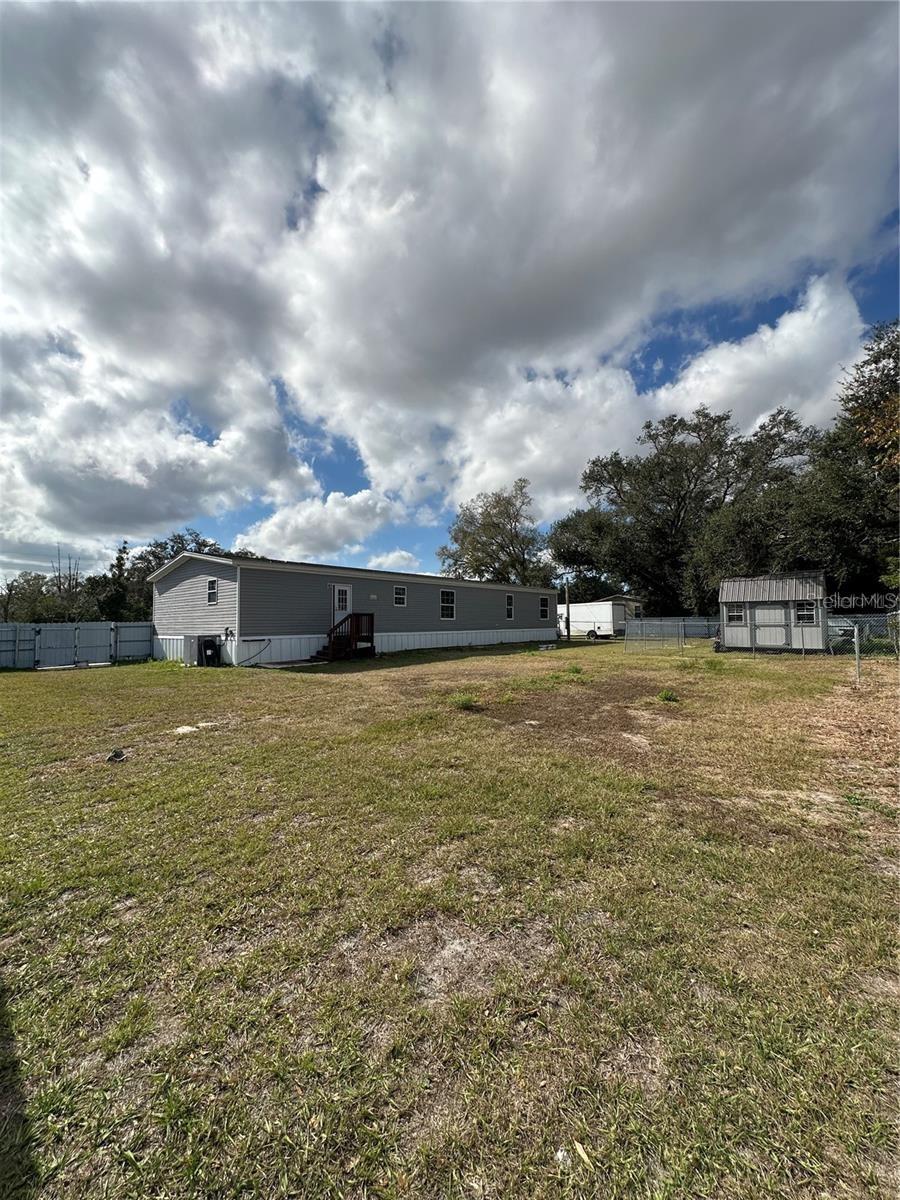 OAKRIDGE HEIGHTS - Residential Lease