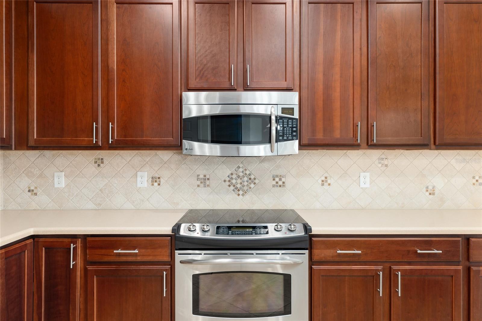 STONE CREEK - Residential