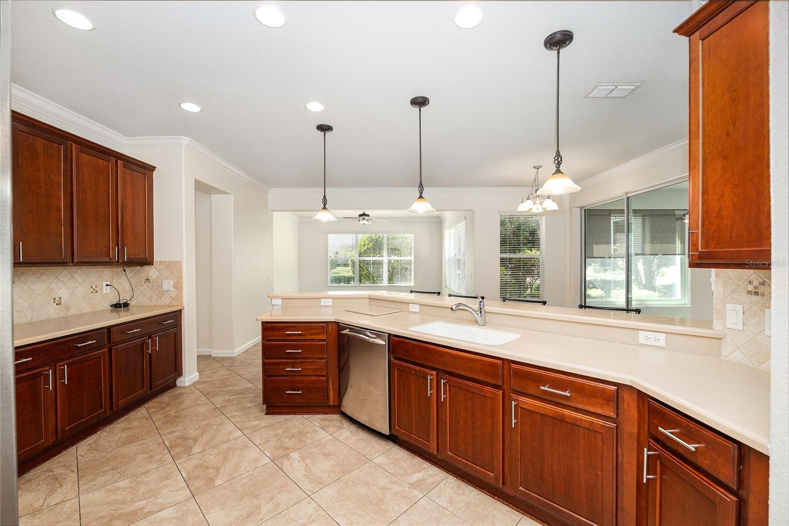STONE CREEK - Residential