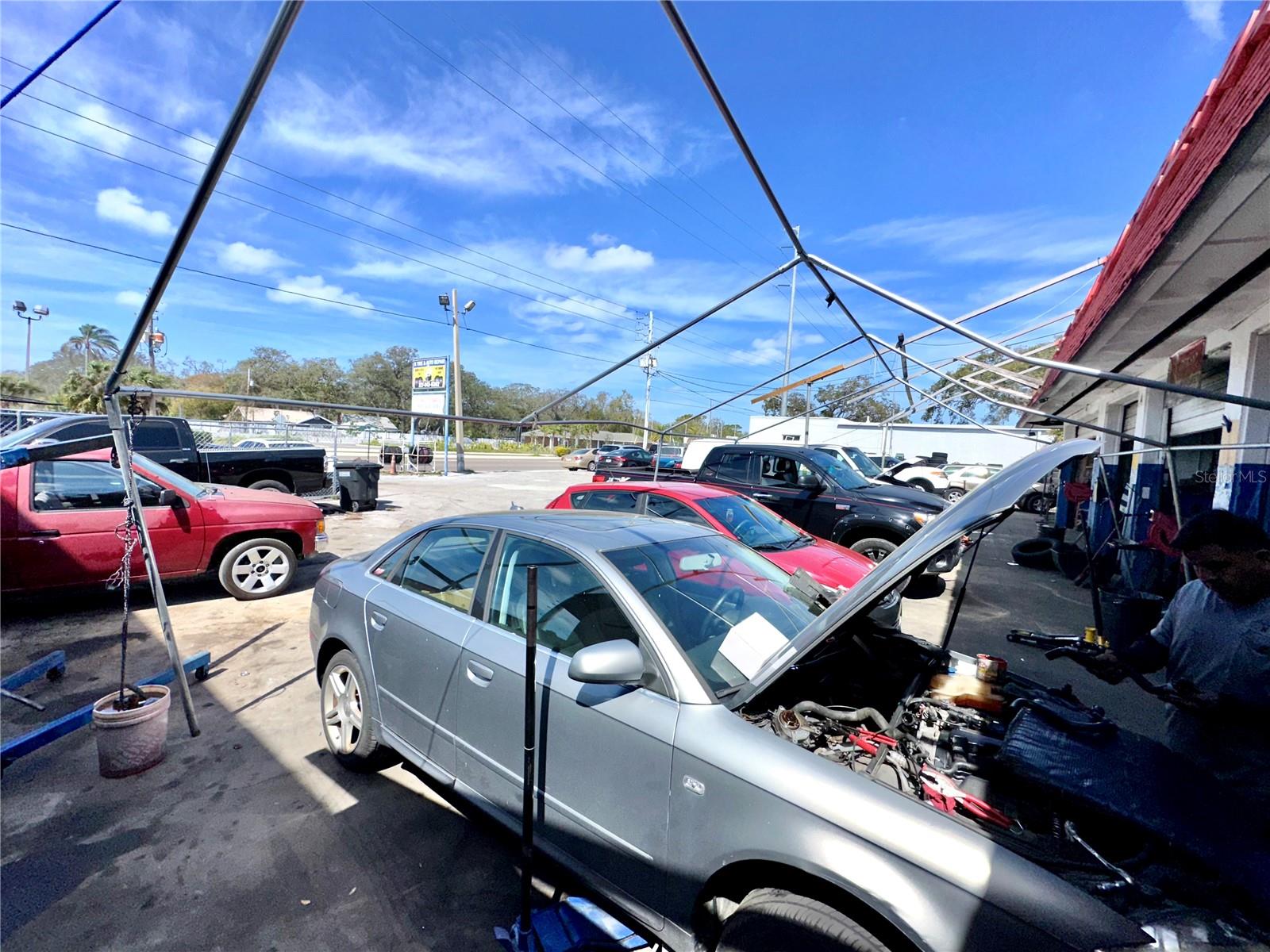 MISSOURI HEIGHTS - Commercial Sale