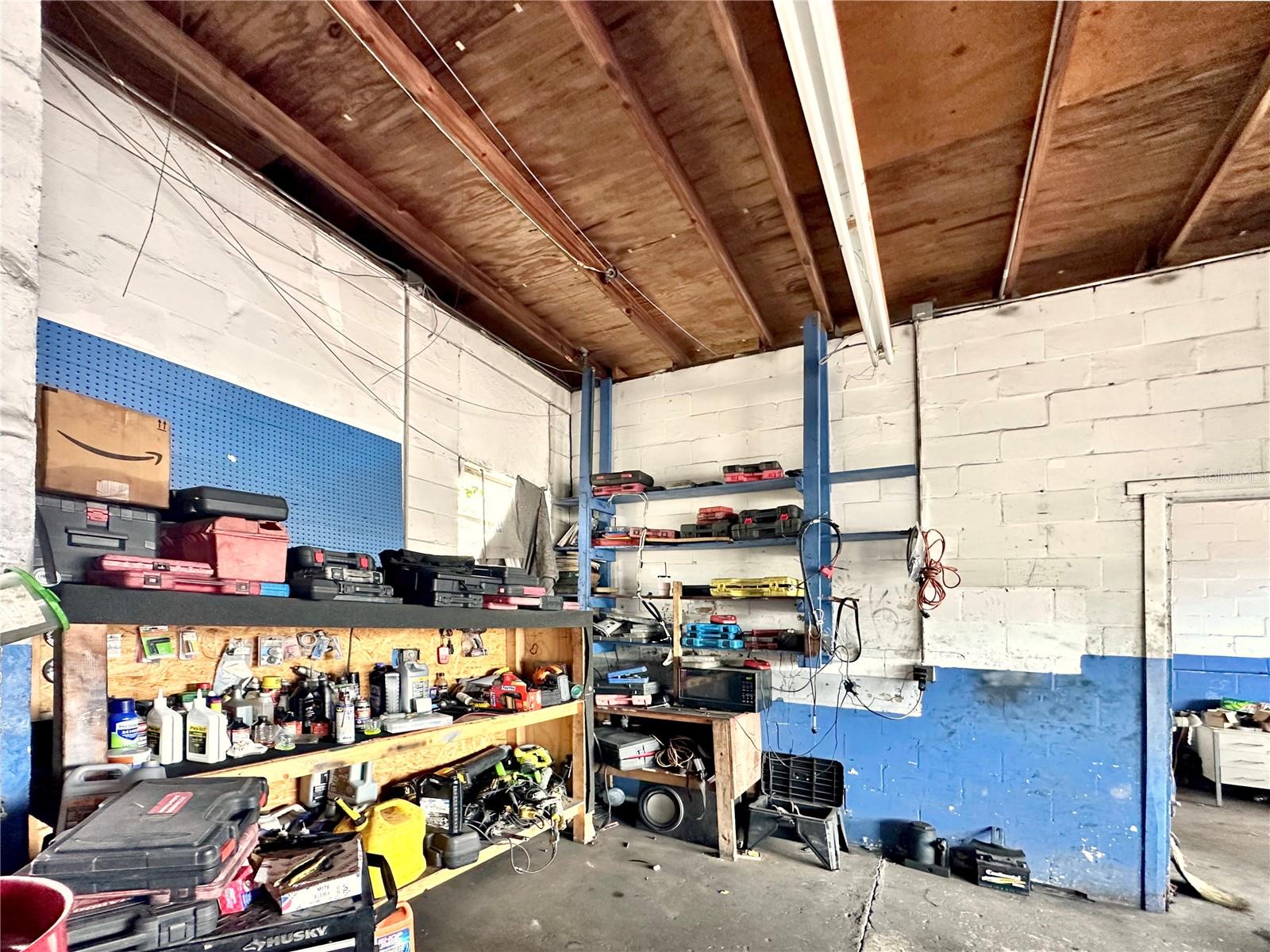 MISSOURI HEIGHTS - Commercial Sale