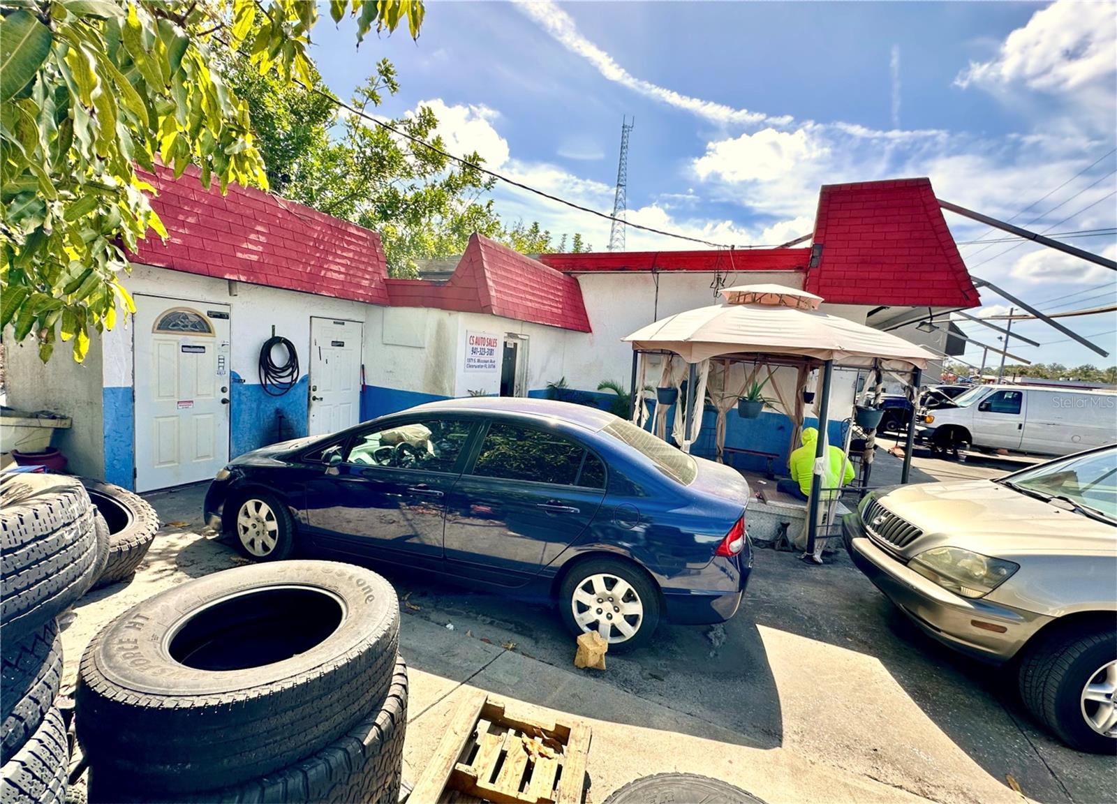 MISSOURI HEIGHTS - Commercial Sale
