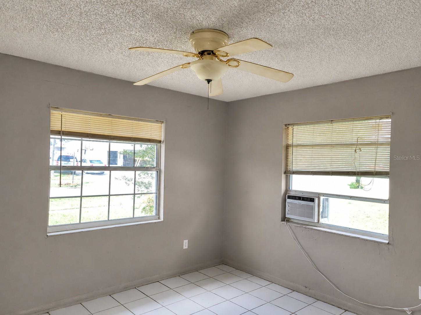 BREEZEWOOD PARK UNIT 07 - Residential