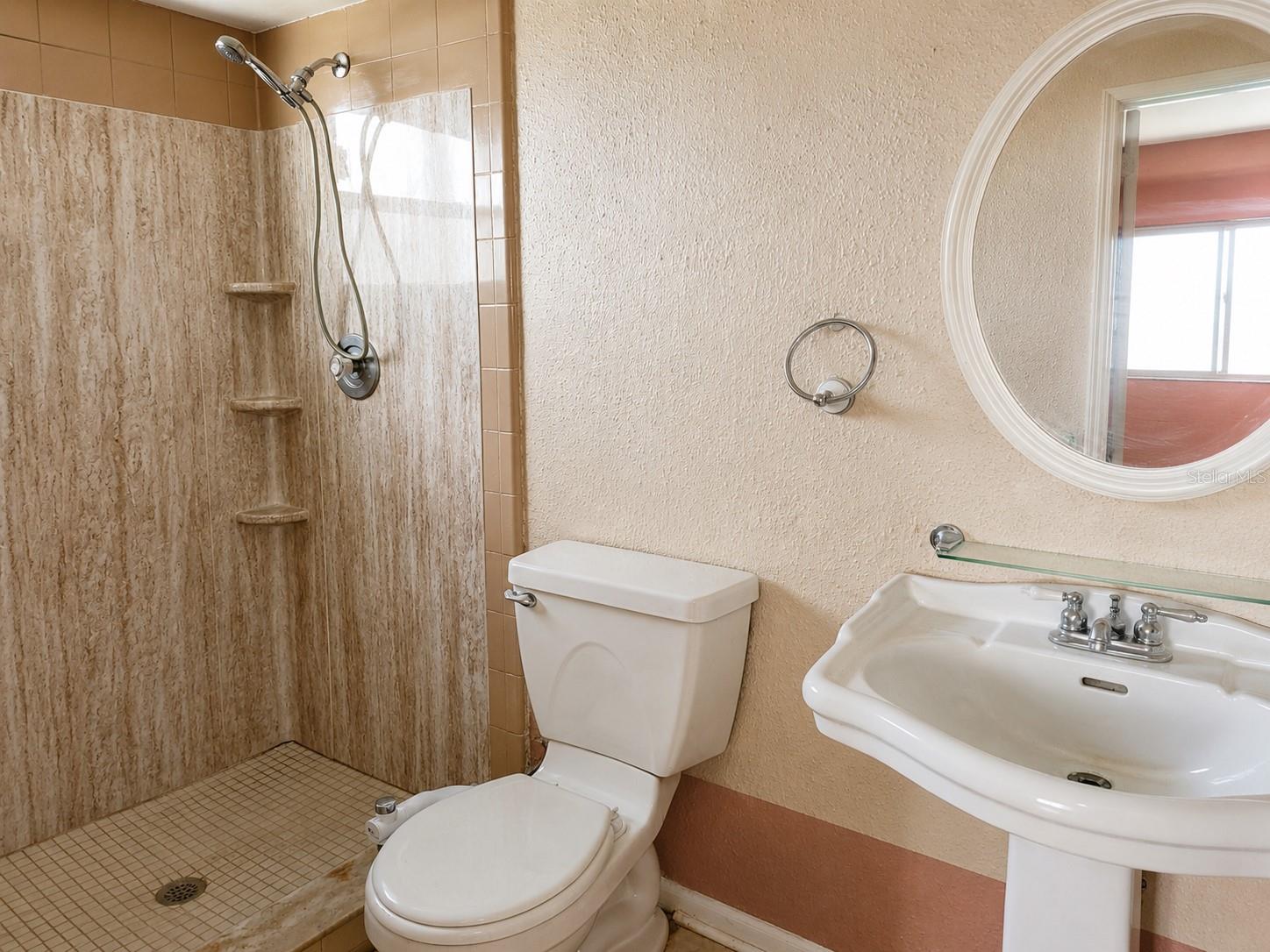 BREEZEWOOD PARK UNIT 07 - Residential