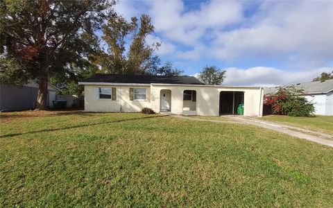 A home in DELTONA