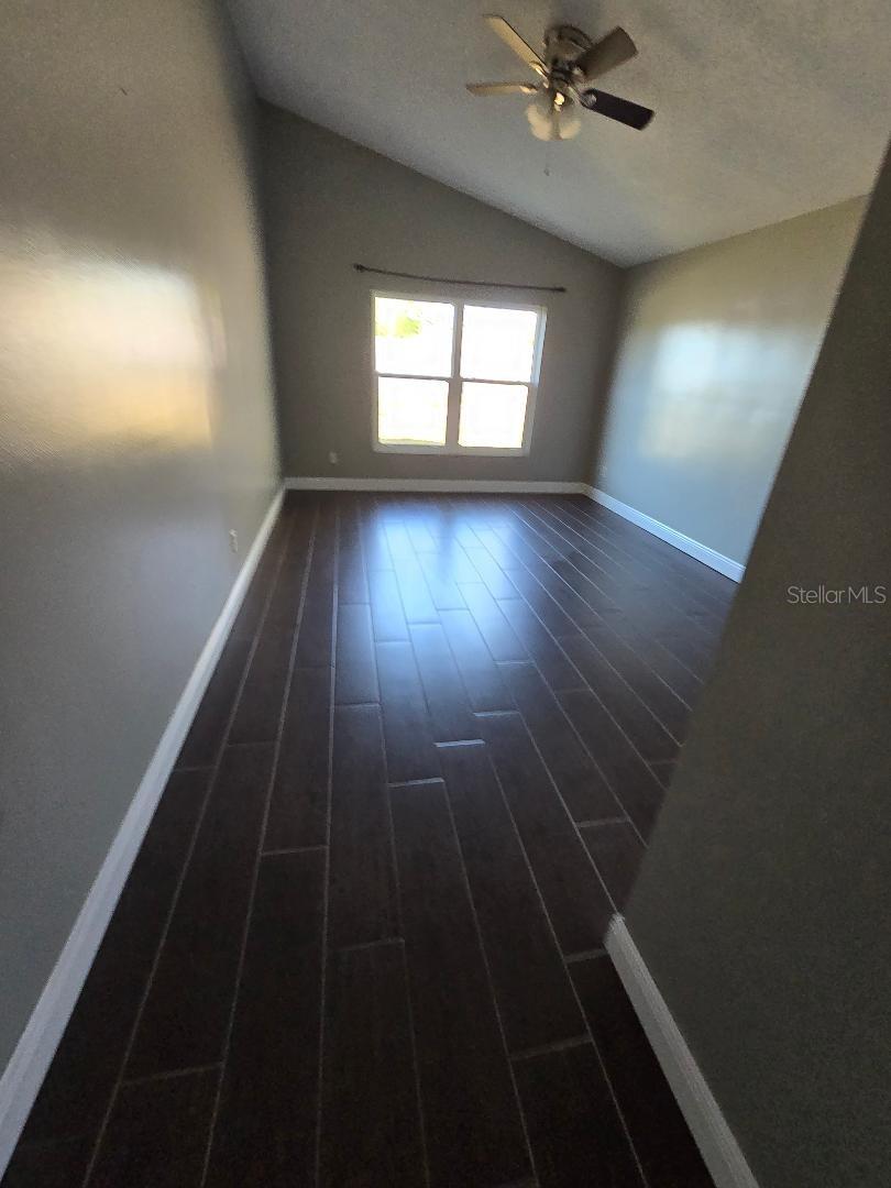 COLLEGE HEIGHTS PH 03 - Residential Lease