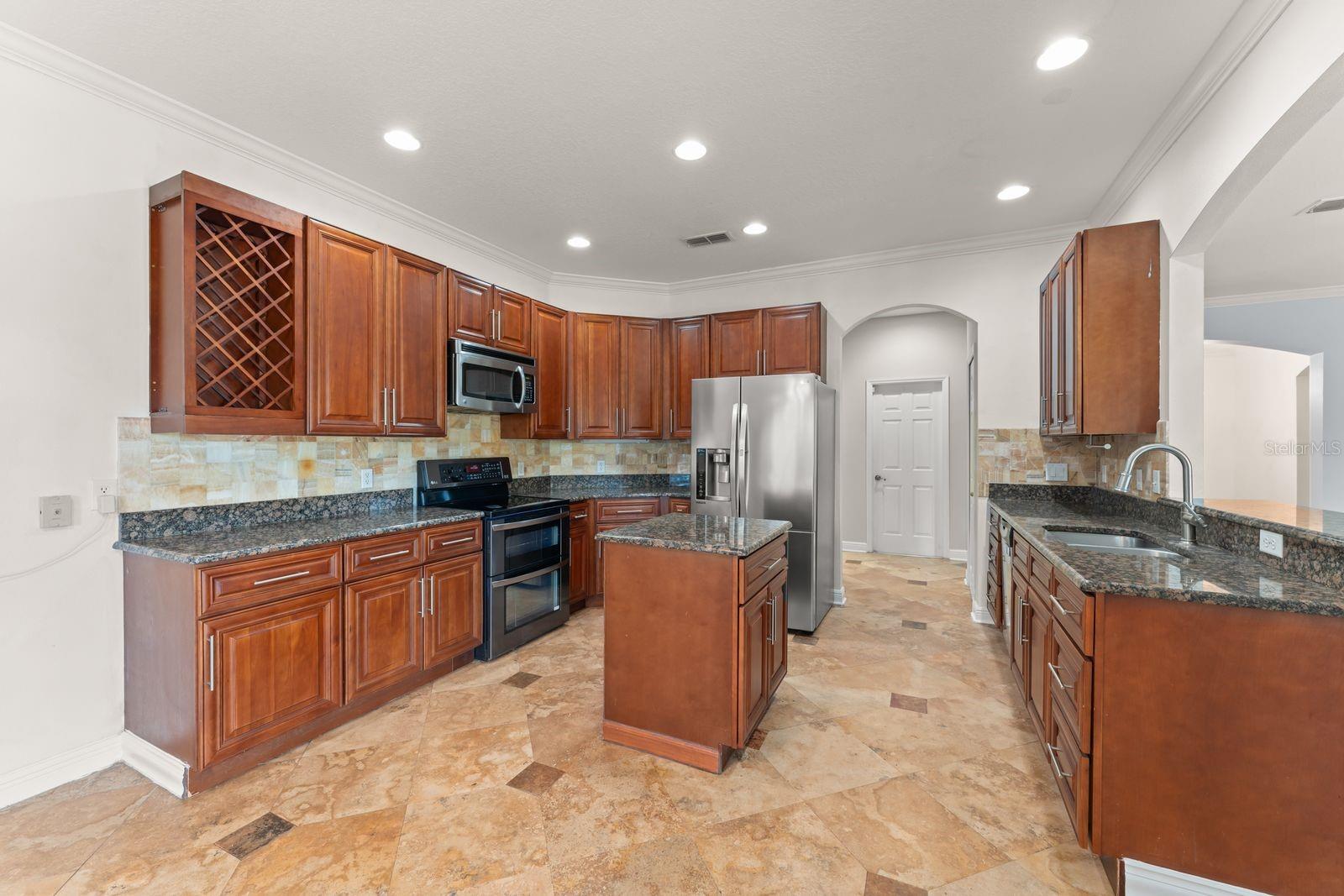 LANDINGS AT LAKE GEORGE - Residential