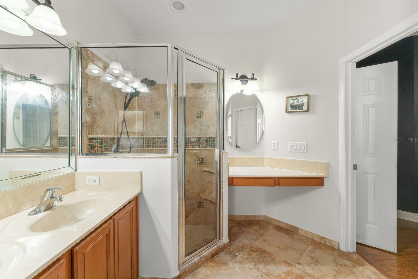 LANDINGS AT LAKE GEORGE - Residential