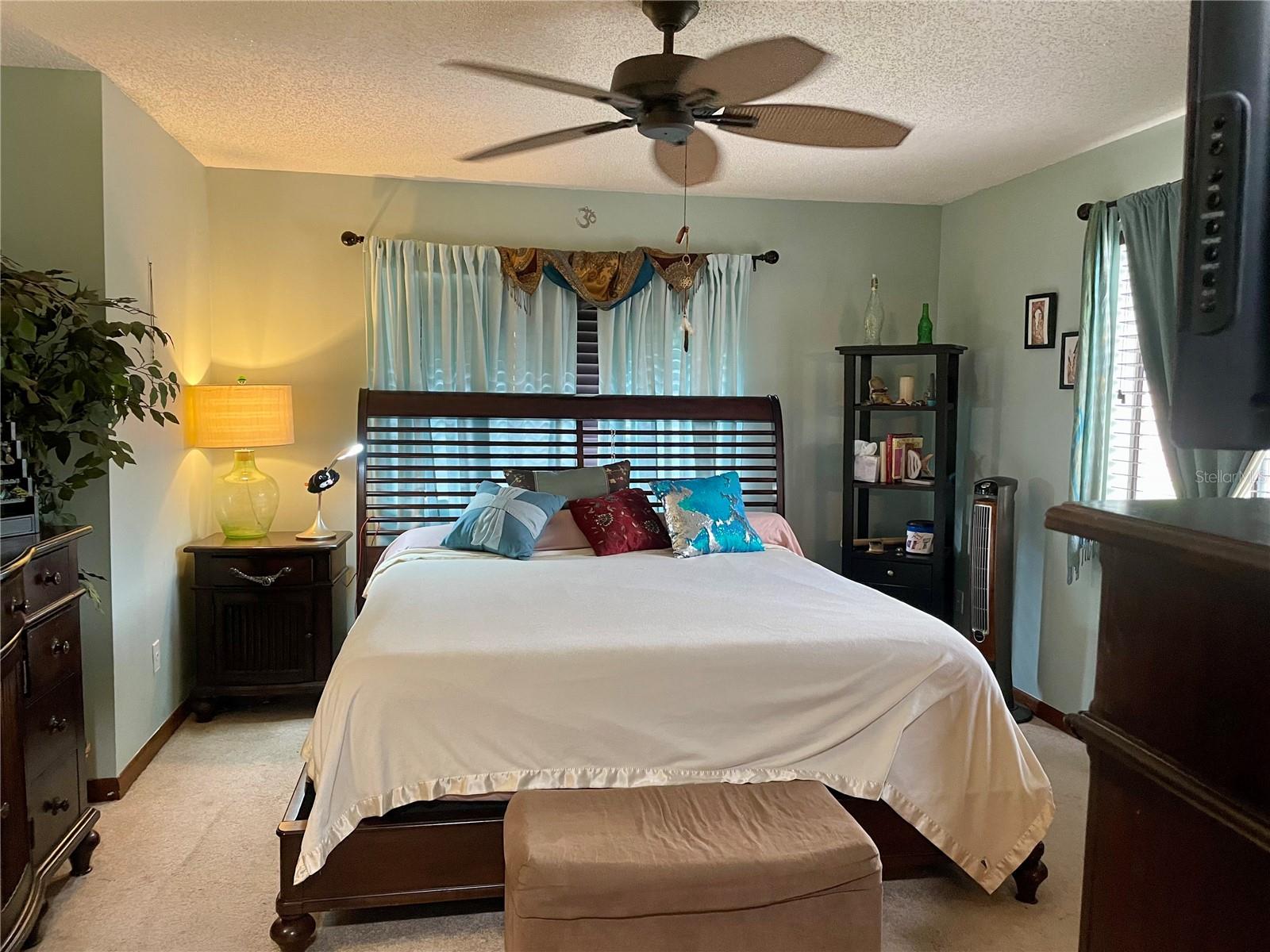 2615 WILLOW OAK DRIVE