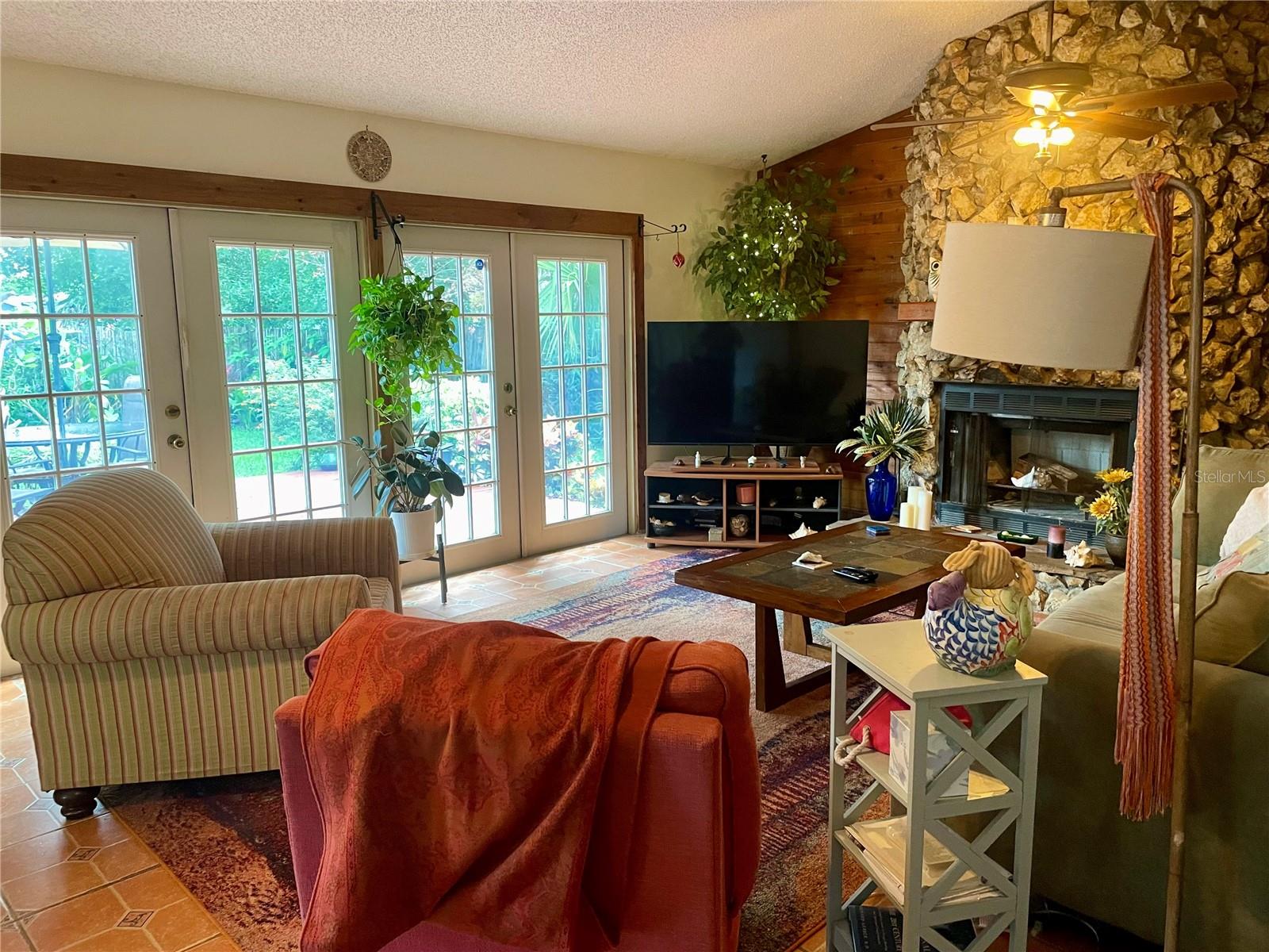 FLORIDA SHORES 01 - Residential