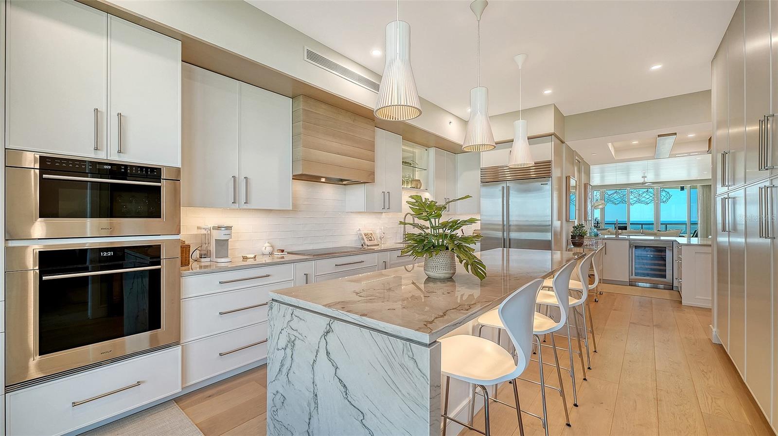 L AMBIANCE AT LONGBOAT KEY CLUB PH 02 - Residential