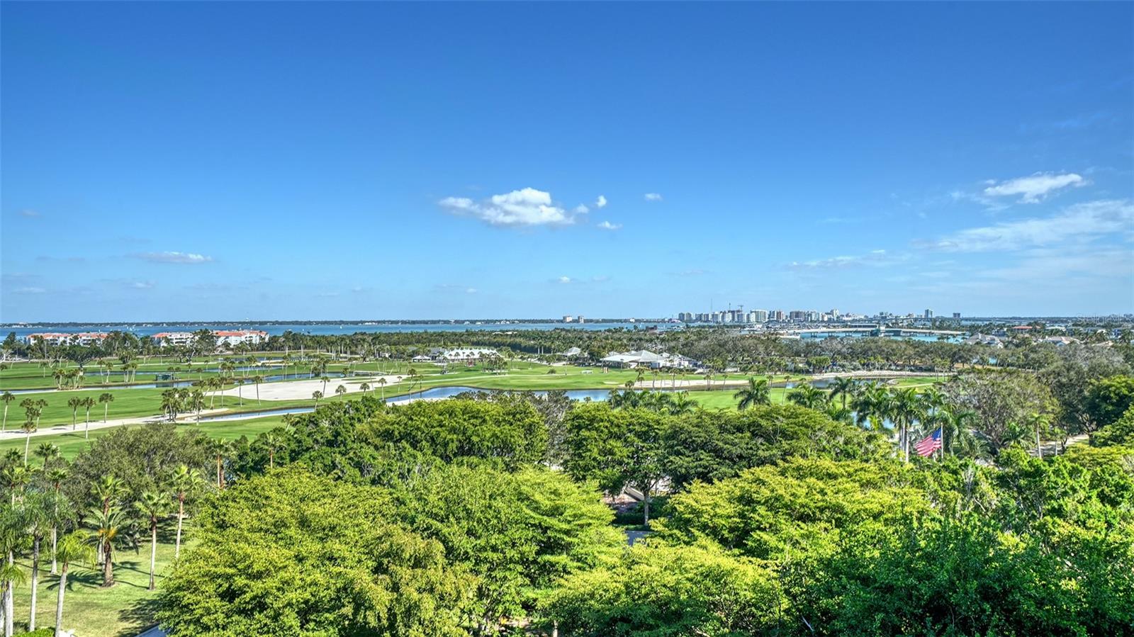 L AMBIANCE AT LONGBOAT KEY CLUB PH 02 - Residential