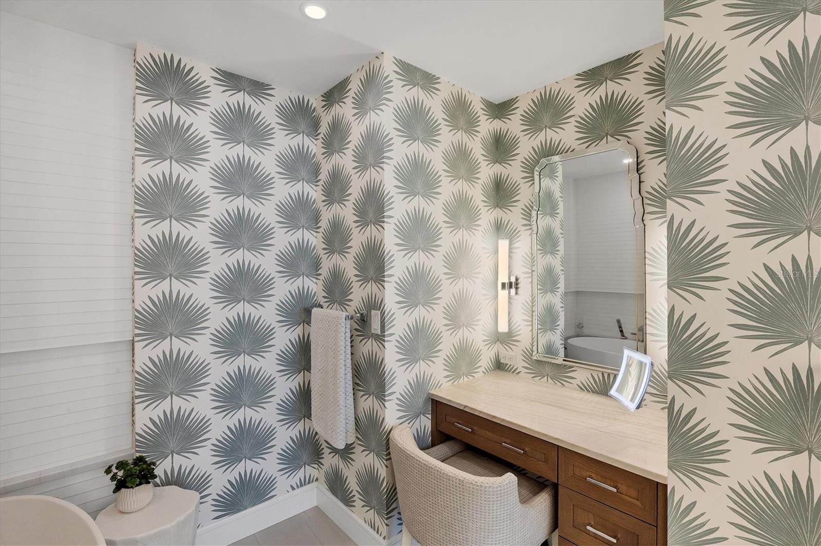 L AMBIANCE AT LONGBOAT KEY CLUB PH 02 - Residential