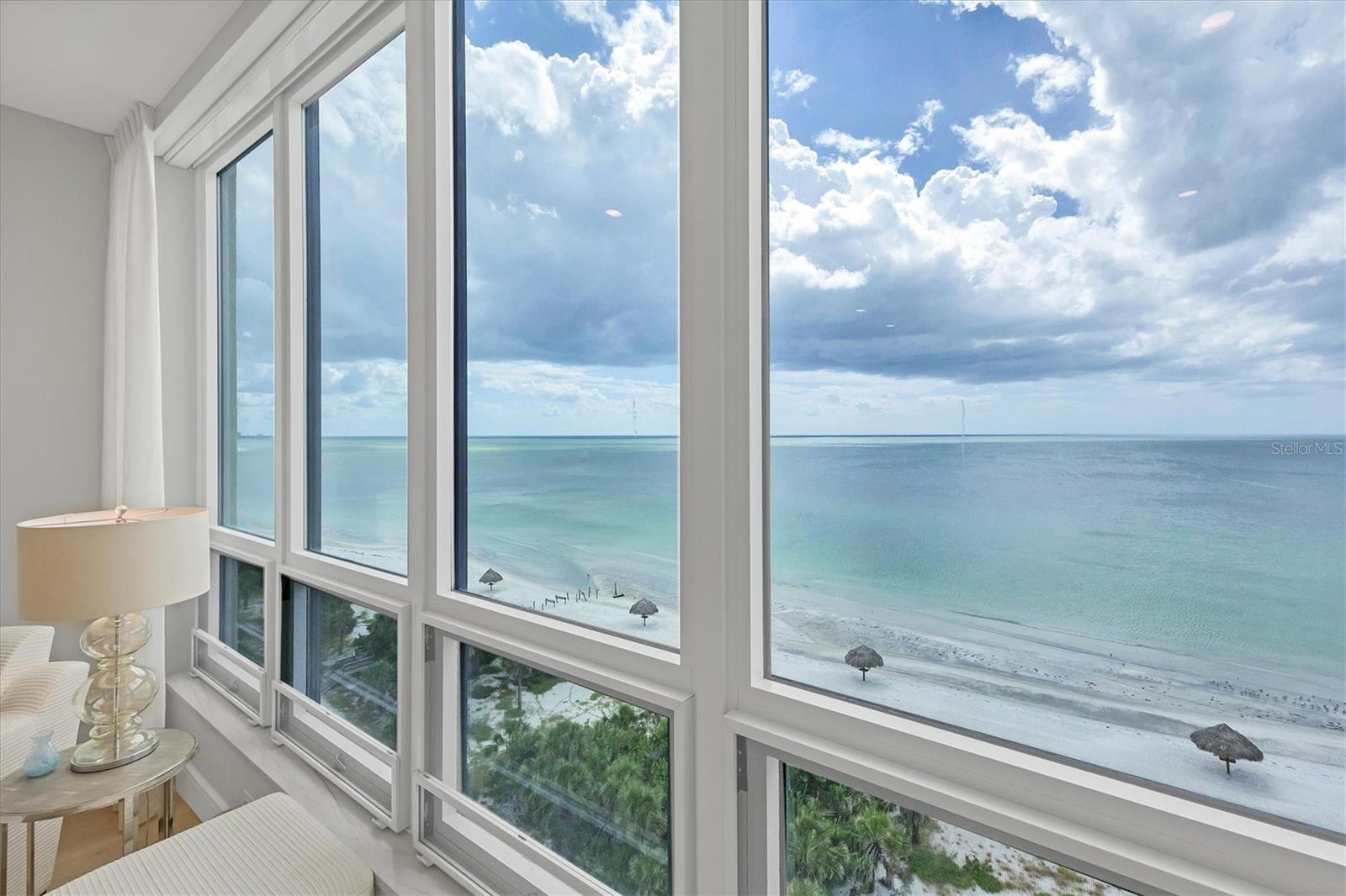 L AMBIANCE AT LONGBOAT KEY CLUB PH 02 - Residential