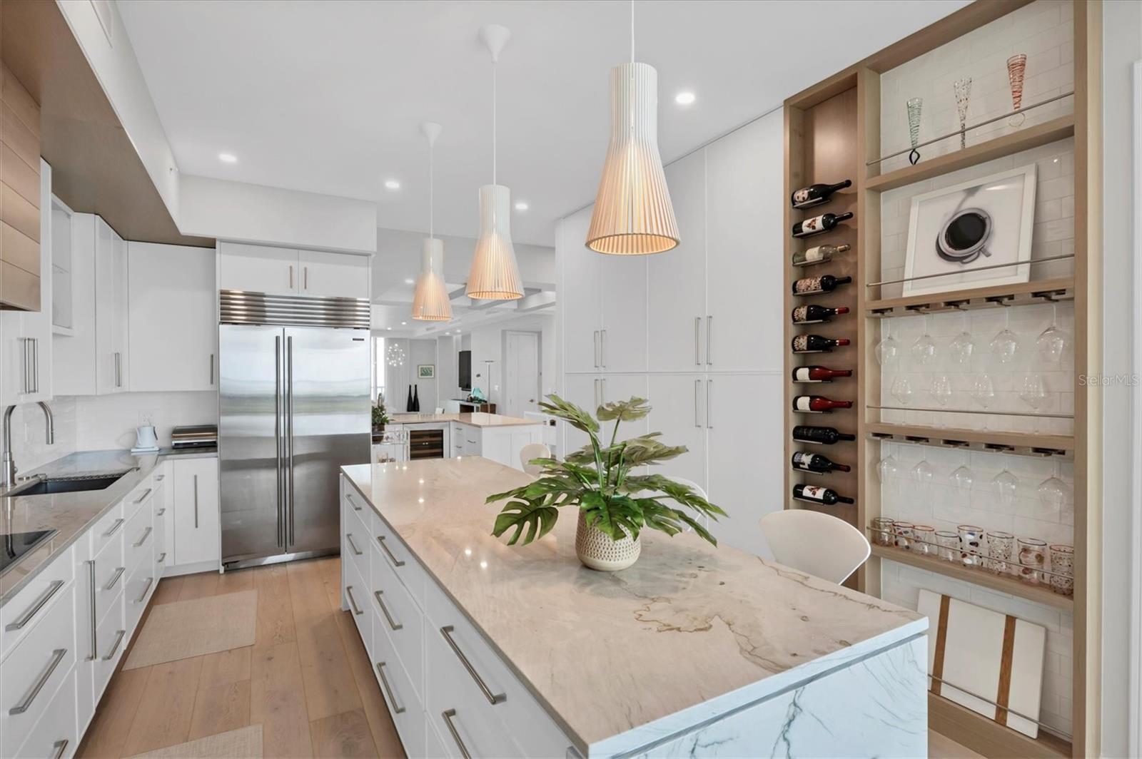 L AMBIANCE AT LONGBOAT KEY CLUB PH 02 - Residential