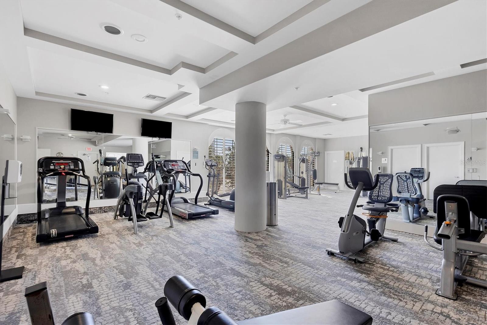 L AMBIANCE AT LONGBOAT KEY CLUB PH 02 - Residential