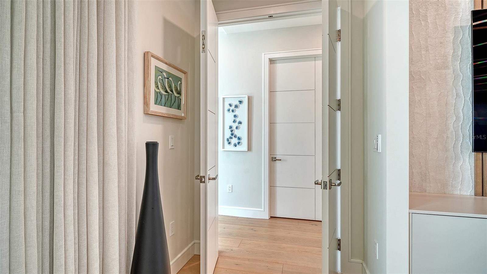 L AMBIANCE AT LONGBOAT KEY CLUB PH 02 - Residential