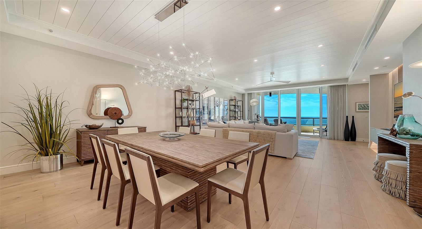 L AMBIANCE AT LONGBOAT KEY CLUB PH 02 - Residential