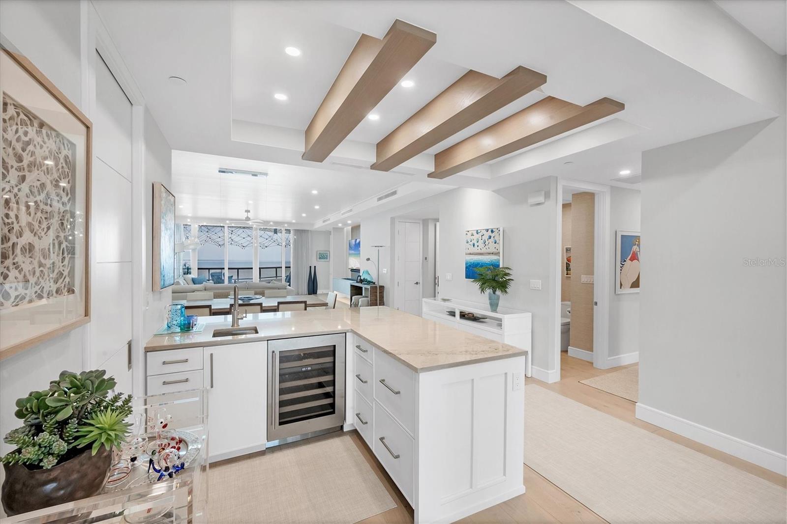 L AMBIANCE AT LONGBOAT KEY CLUB PH 02 - Residential