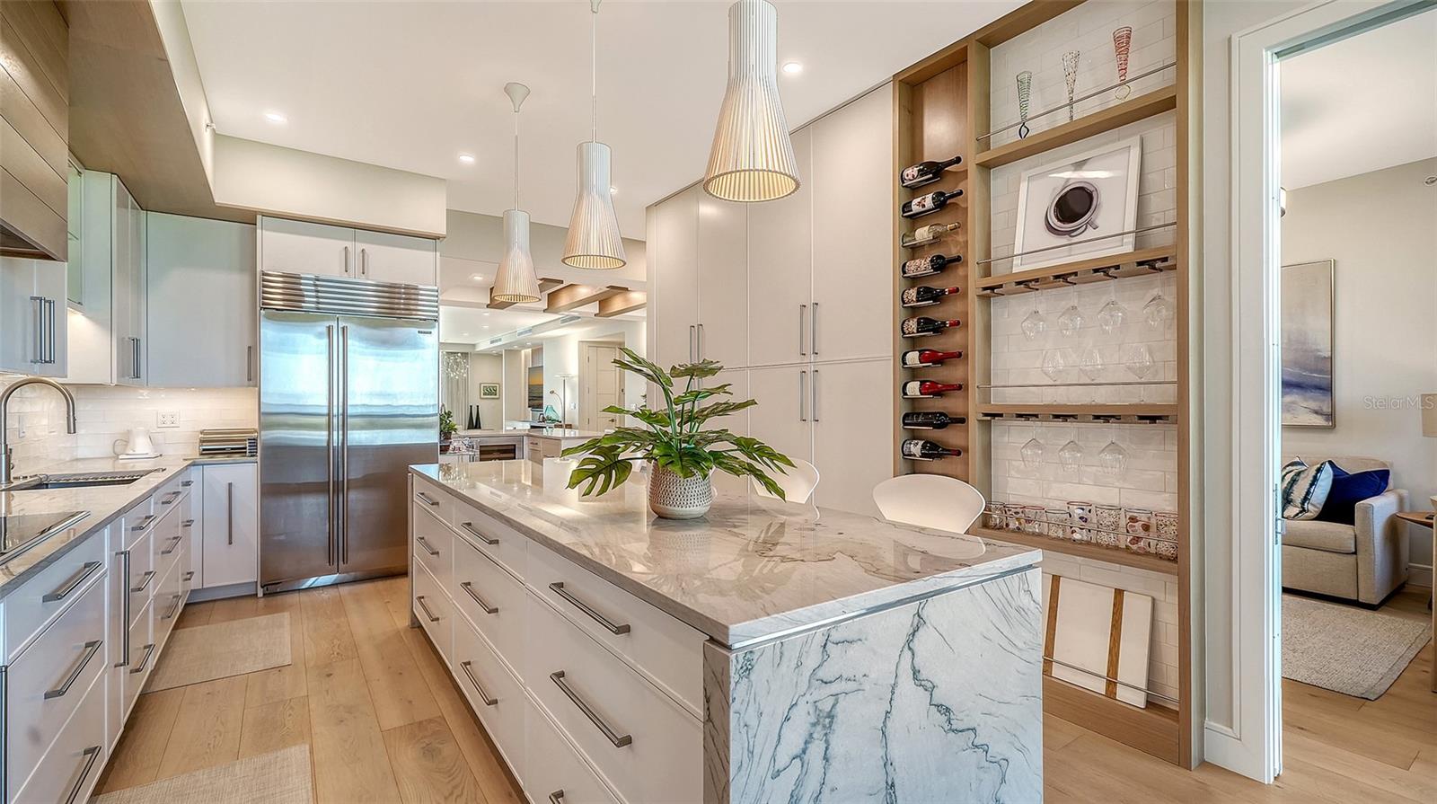 L AMBIANCE AT LONGBOAT KEY CLUB PH 02 - Residential