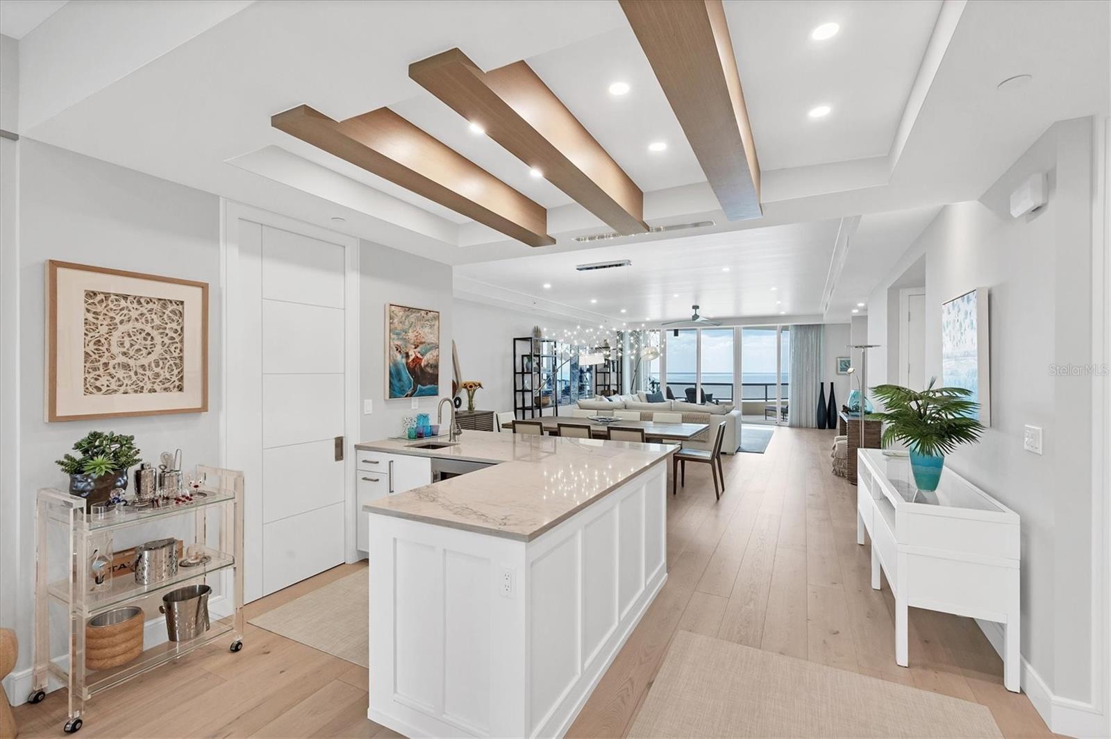 L AMBIANCE AT LONGBOAT KEY CLUB PH 02 - Residential